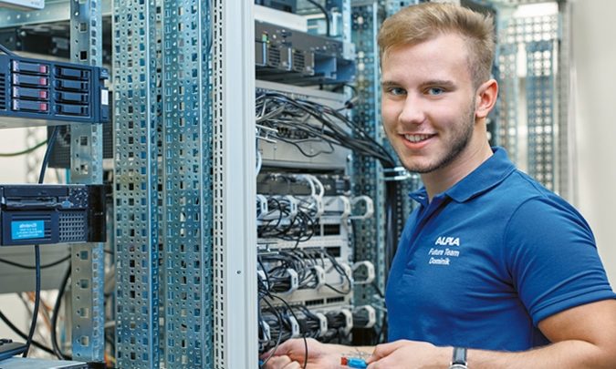 cropped-alpla_lehrlinge_it_techniker.jpg